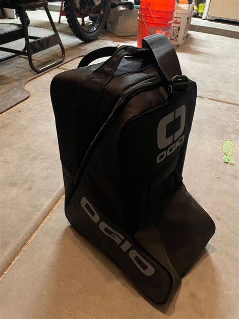 ogio boot bag.